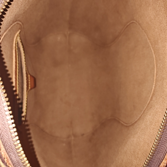 Vintage Louis Vuitton Monogram Ellipse - Picture 12 of 13